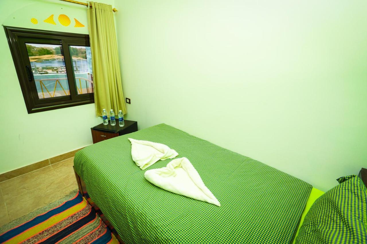 Hotel Kendaka Nubian House à Assouan Extérieur photo